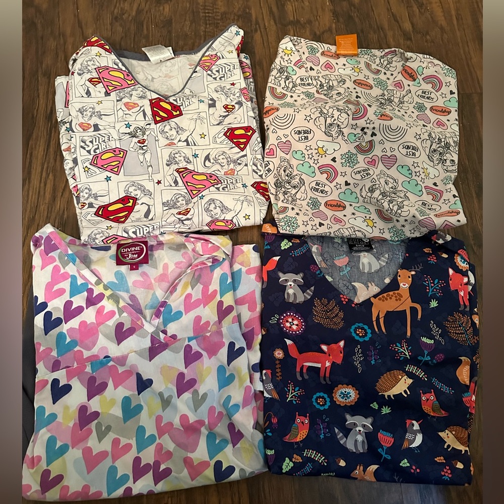 Printed scrub tops! Bundle of 4!